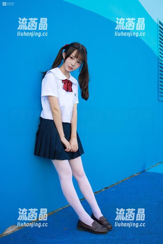 你确定要看森萝财团的天台黑丝图库分享吗？非要跟火花搏斗吗？