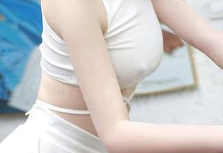 模范学院 – 在线上,蒋小静Jessica的油亮画风,咋就有点不一样呢?