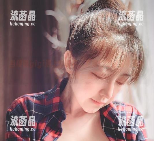 樱晚gigi 当樱晚gigi遇上金盏花,更新的图片是不是也让人眼前一亮?
