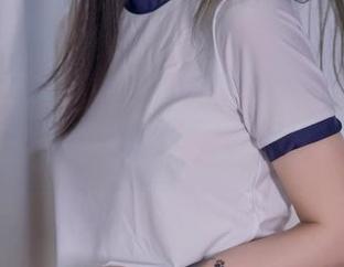 看爱老师phd的私拍，美图是不是都想给予她一个天使的称号？