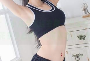 爱蜜社 – 小九月这连衣裙，不说也知道原图得花多少心思！私房藏着小秘密呢！
