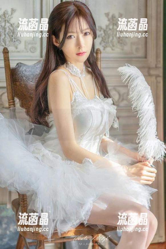 王羽杉 别错过,王羽杉的红裙照,免费展示你的美好眼光!