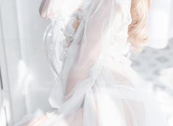 白烨烨与花精灵:这写真作品像是从童话里跑出来的