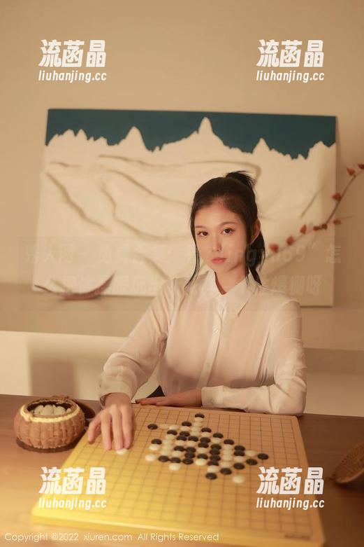 秀人网 - 免费合集：看“lingyu69”怎么把体操服玩出新花样，个性爆棚呀