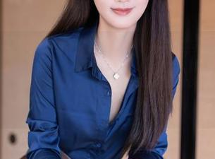 秀人网 – 周于希Sally的丝袜美臀合集——作品就像甜点，吃一口就想要再来一份！