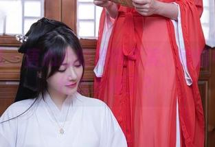 秀人网 – 唐心心的美图开演：剧情中还有什么不得了？