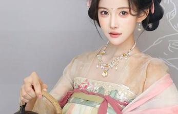 秀人网 – 高跟鞋的魔力：夏诗诗Sally和她的图册，为何每一个转身都值得收藏？
