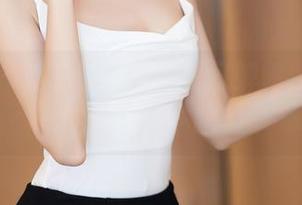 秀人网 – 奶酥的图集，夏日蝉鸣，呵，连你也在其中吗？