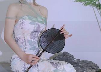 秀人网 – 哎呀，私拍合集中的杨紫嫣Cynthia，果然名不虚传，姐姐就是不一样