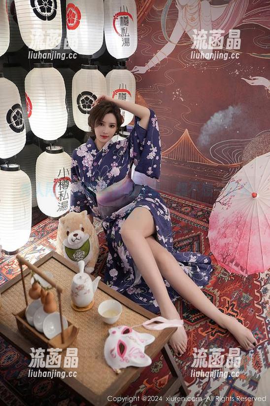 秀人网-谢晚晚 秀人网 - 谢晚晚校服分享,想不想一探究竟?