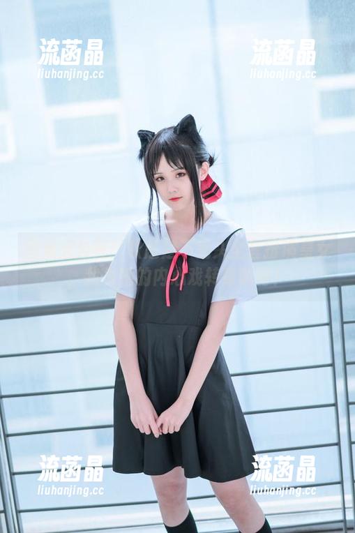 秋楚楚不秃头 图集大公开:秋楚楚不秃头全套扮演皇女,我为她的内心戏转身叫好!