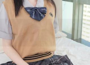 紧急企划 – 一只喵喵梓这身旗袍黑丝，是我梦里的猫咪吗？免费图包等你拿！