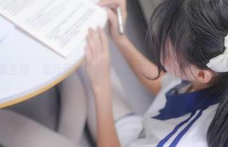 紧急企划 – 最新蕾丝作品集，小恩的脑洞让人不知所云