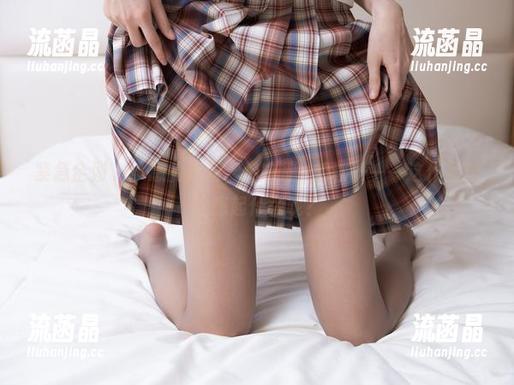 紧急企划-小恩 紧急企划 - 小恩的红裙,梦中蹦跶的秋千——这作品让我想起什么呢?