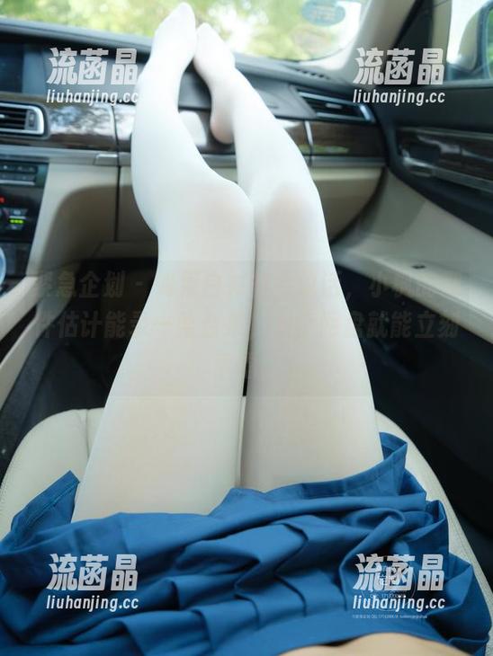 紧急企划 - 如果白衬衫会说话，小枫的那件估计能录一整合集，上个网盘就能立刻幸福。