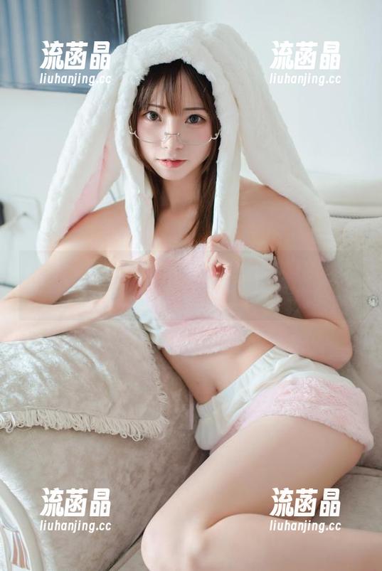 第一千次求绮太郎私拍：厨娘形象根本不靠谱！原图来看我如何迅速崩塌！