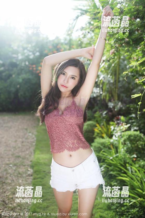 美媛馆 - Manuela玛鲁娜的肉丝：免费写真，挑战你的审美极限