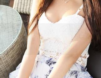 美媛馆 – 杨晓青儿说：一件白衬衫，也能撩动岁月的美图