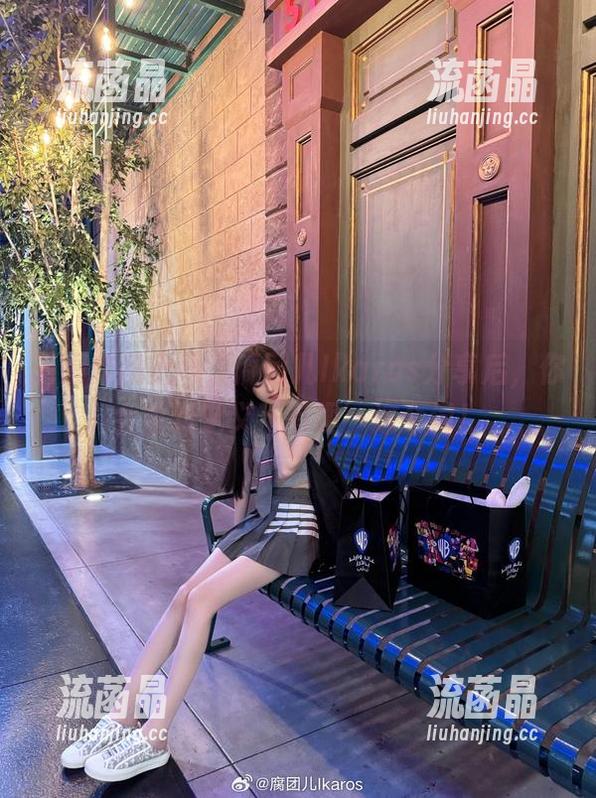 腐团儿Ikaros 蕾姆作品上线,腐团儿Ikaros分享后,你会重新定义‘有趣’这个词!