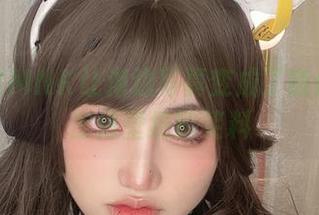 芊川一笑MNK让海边写真变成了随便都能拿出送壁纸的笑料