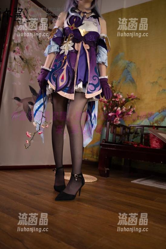作品里的西尔酱，民国少女的气息扑面而来，真有意思！