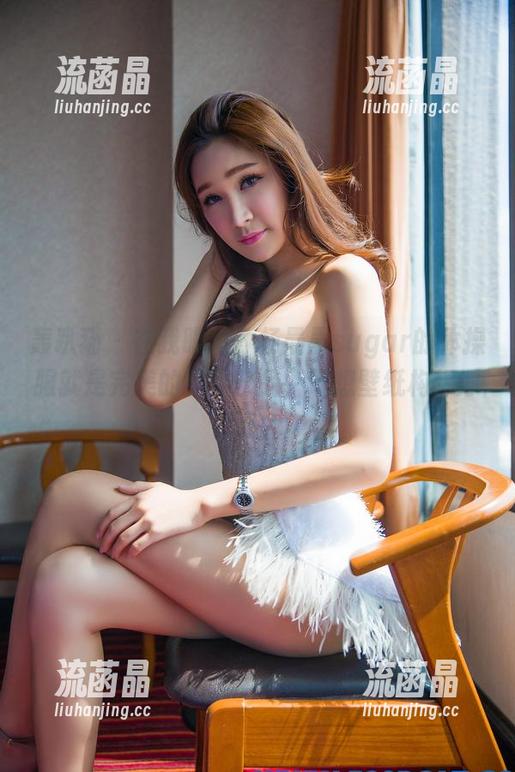 轰趴猫-杨晨晨sugar 轰趴猫 - 在我眼里,杨晨晨sugar的体操服就是完美的美图产品,理想壁纸构想浮现。