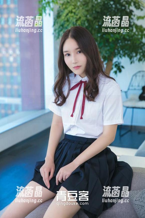 青豆客 - 在无圣光的氛围里，潇同学的女孩图片竟然如此动人
