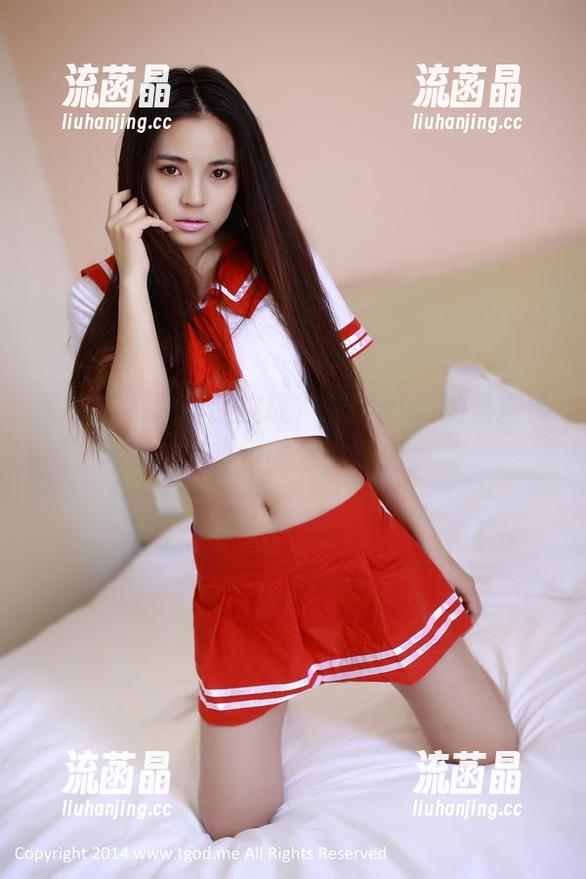 青豆客 - 敢不敢挑战？琪琪qlql的最新镂空写真，微妙又有趣。
