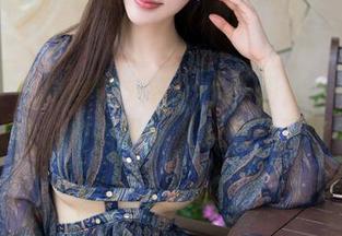 魅妍社 – 巧妙的刘钰儿婚纱图库：一不小心就被它的美吸引，别忘了下载哦！