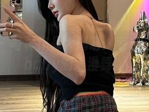 微密圈 – 写真作品大揭晓：毛衣与黎允熙baby的浪漫舞蹈